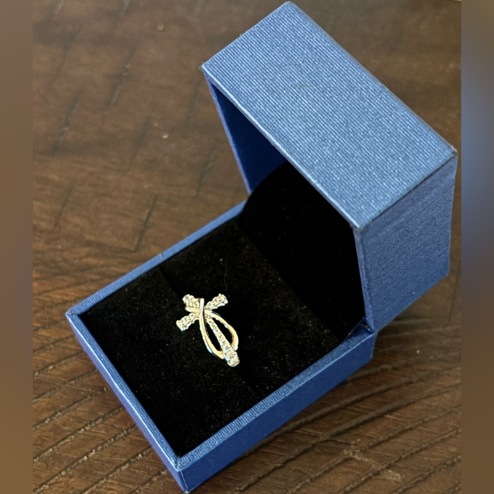 JoWisdom 925 Sterling Silver Infinity cross ring with CZ size 6